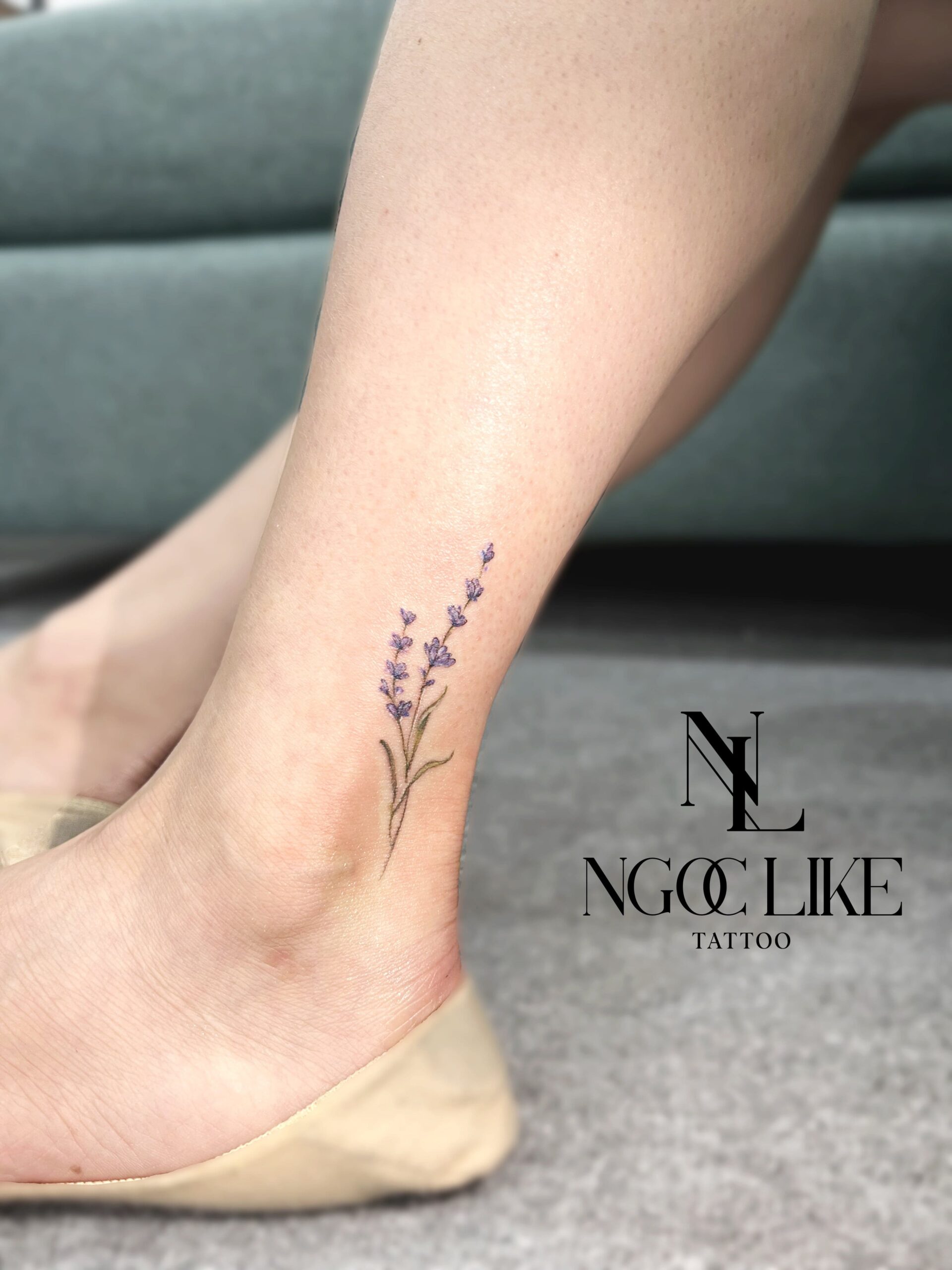 Top 11 Mẫu Tattoo Hình Xăm Hoa Đẹp, Ý Nghĩa Nhất Cho Nữ 2024